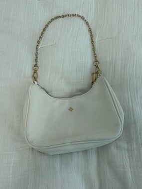 Princess Polly White Pebbled Crossbody with Gold Chain